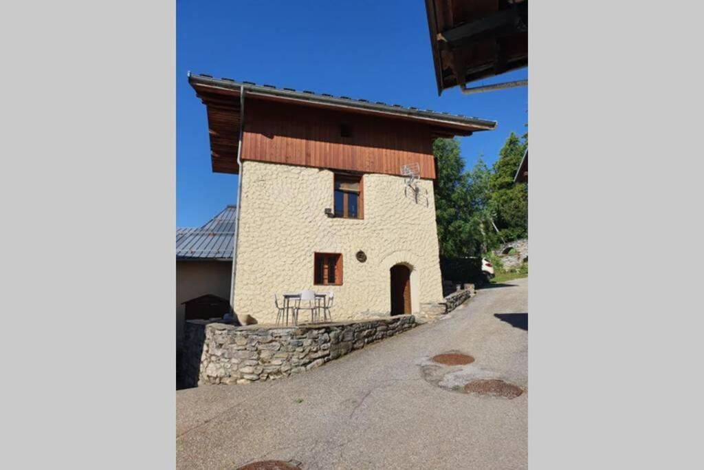 Maison Individuelle Chaleureuse Au Calme Bourg-Saint-Maurice Exterior photo